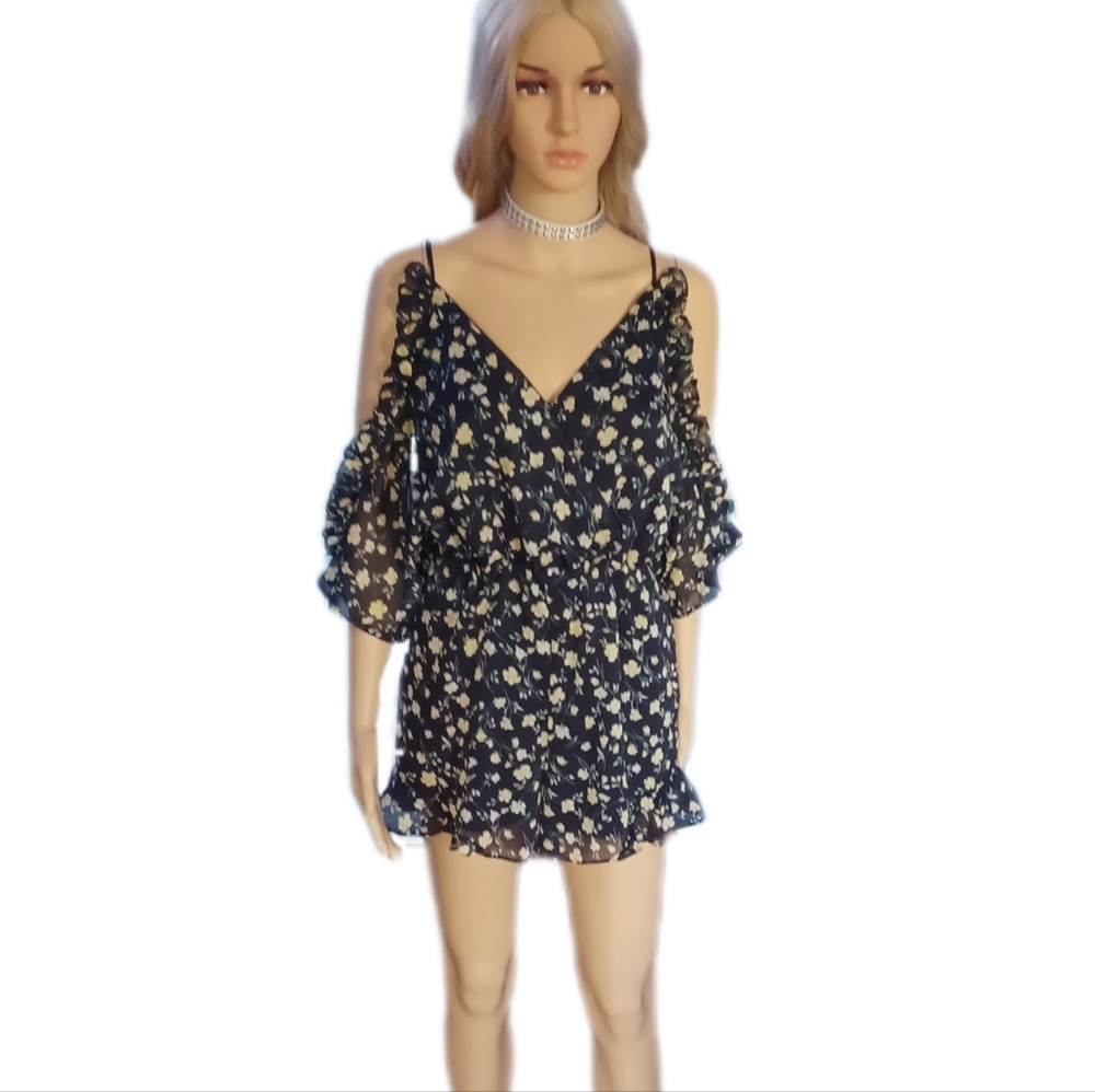 NEW Bardot 10 or 12 cold shoulder shorts romper